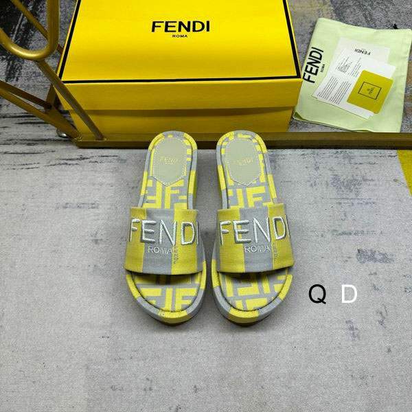 Picture of Fendi Slippers _SKUFendisz35-42GDT06042771